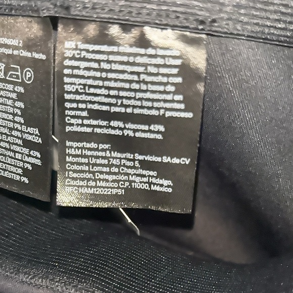 H&M Classic Black Wide-Leg Trousers - Picture 4 of 6